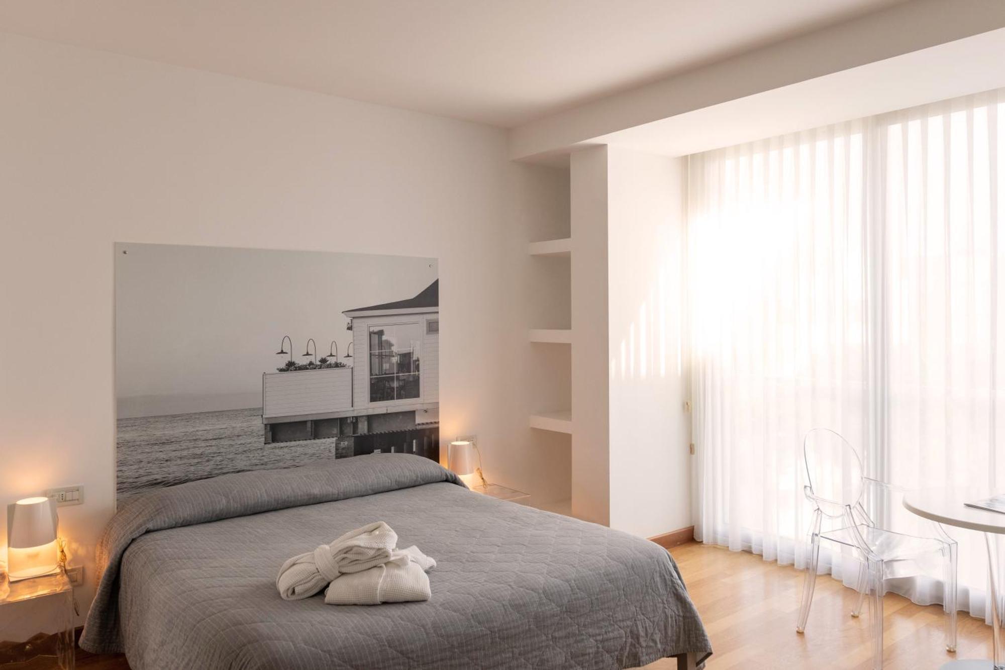 Perla Verde Hotel Milano Marittima Ngoại thất bức ảnh