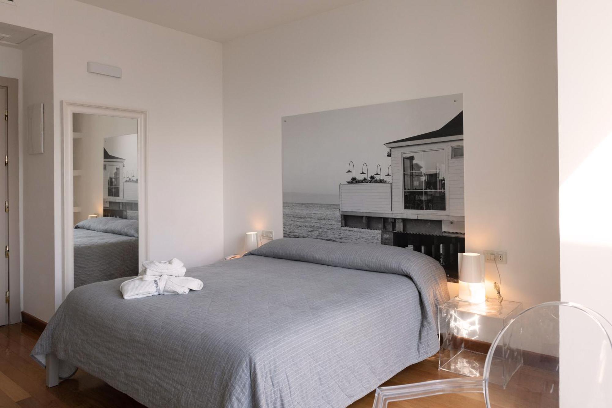 Perla Verde Hotel Milano Marittima Ngoại thất bức ảnh